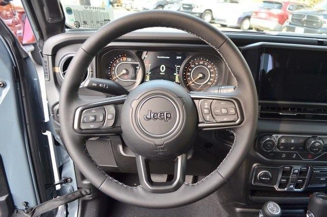 new 2025 Jeep Gladiator car, priced at $49,410