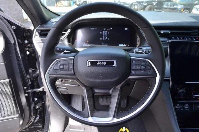 new 2025 Jeep Grand Cherokee car, priced at $49,603