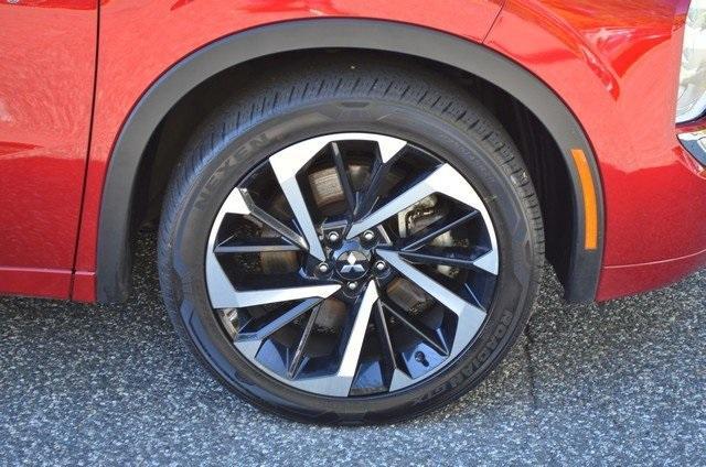 used 2023 Mitsubishi Outlander PHEV car, priced at $31,987