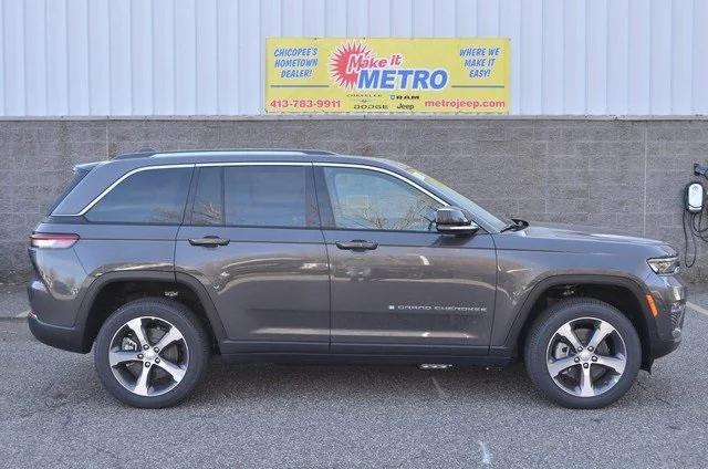 new 2024 Jeep Grand Cherokee 4xe car, priced at $53,664