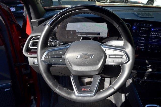 used 2024 Chevrolet Traverse car, priced at $46,987