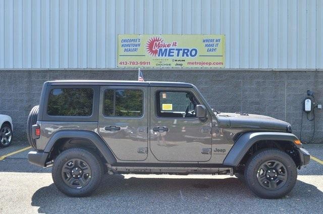 new 2025 Jeep Wrangler car, priced at $46,345