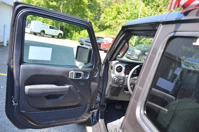 new 2025 Jeep Wrangler car, priced at $46,345