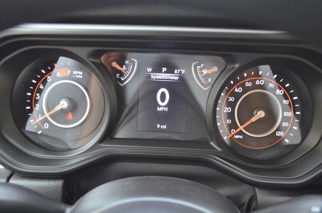 new 2025 Jeep Wrangler car, priced at $46,345