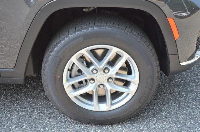 new 2025 Jeep Grand Cherokee L car, priced at $43,420
