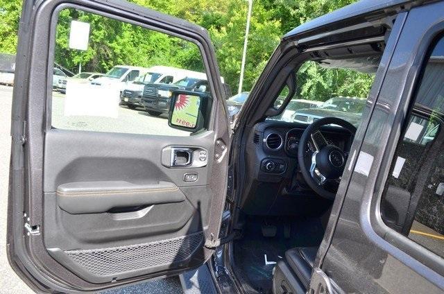 new 2025 Jeep Wrangler car, priced at $62,215