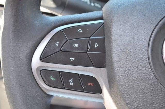 used 2022 Jeep Cherokee car, priced at $27,987