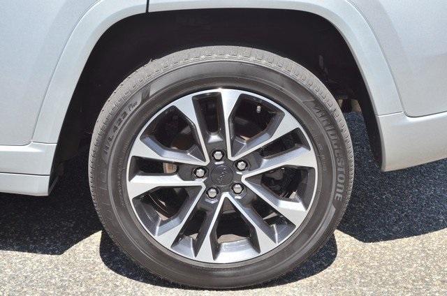 used 2022 Jeep Grand Cherokee car, priced at $30,987