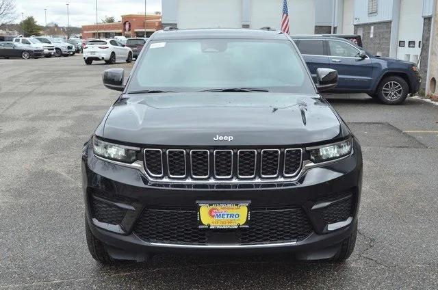 new 2025 Jeep Grand Cherokee car, priced at $41,470