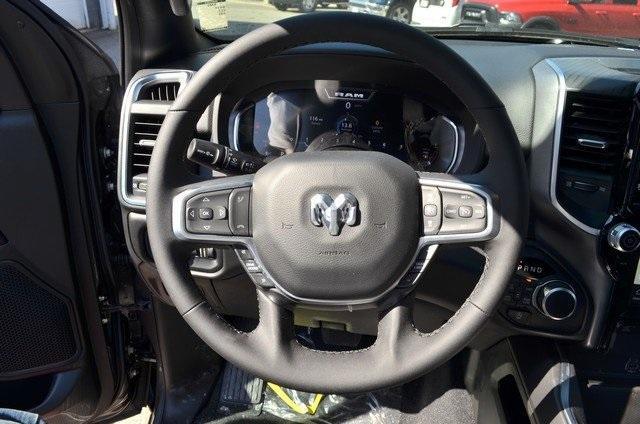 new 2025 Ram 1500 car, priced at $62,640