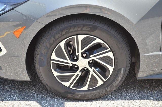 used 2022 Hyundai Sonata Hybrid car, priced at $15,987