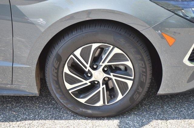 used 2022 Hyundai Sonata Hybrid car, priced at $15,987