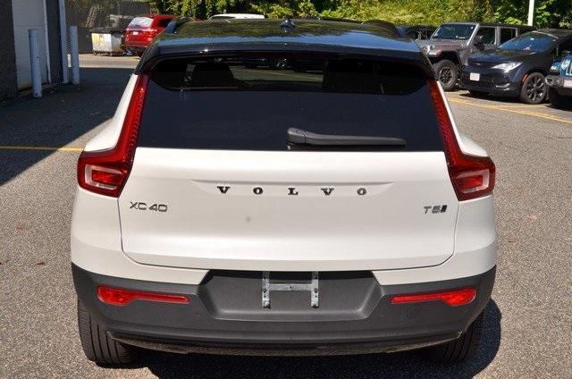 used 2022 Volvo XC40 car, priced at $27,987