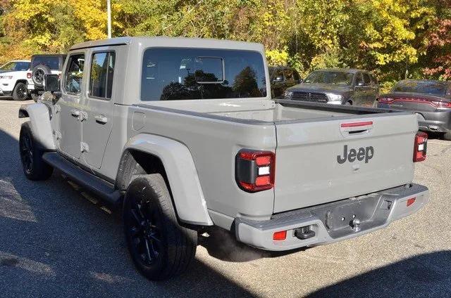 used 2023 Jeep Gladiator car, priced at $37,487