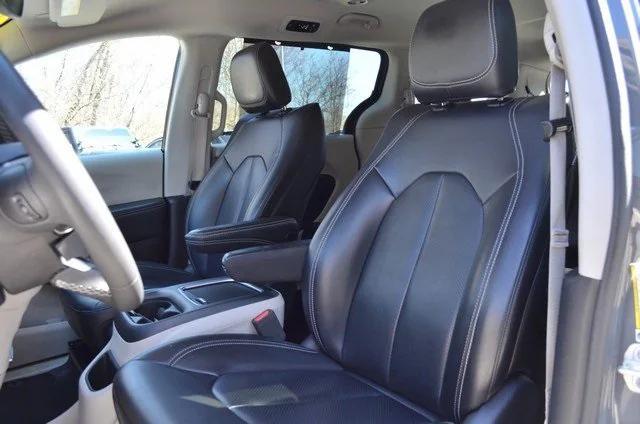 used 2023 Chrysler Pacifica car, priced at $24,987