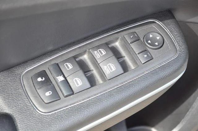 used 2023 Chrysler 300 car, priced at $25,987