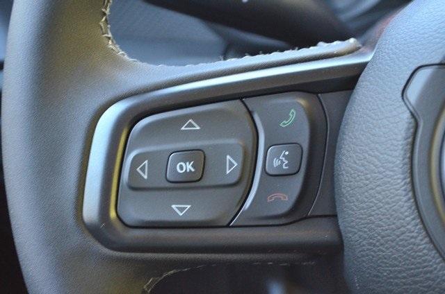 new 2025 Jeep Gladiator car, priced at $58,600