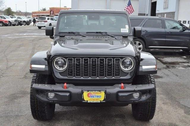 new 2025 Jeep Gladiator car, priced at $60,315