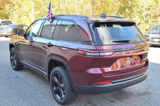 new 2025 Jeep Grand Cherokee car, priced at $54,510