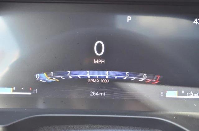 new 2025 Jeep Grand Cherokee car, priced at $44,214