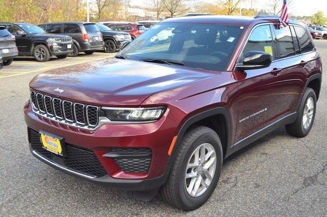 new 2025 Jeep Grand Cherokee car, priced at $42,375