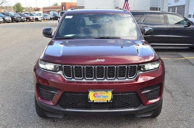new 2025 Jeep Grand Cherokee car, priced at $42,375