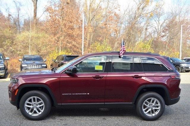new 2025 Jeep Grand Cherokee car, priced at $42,375
