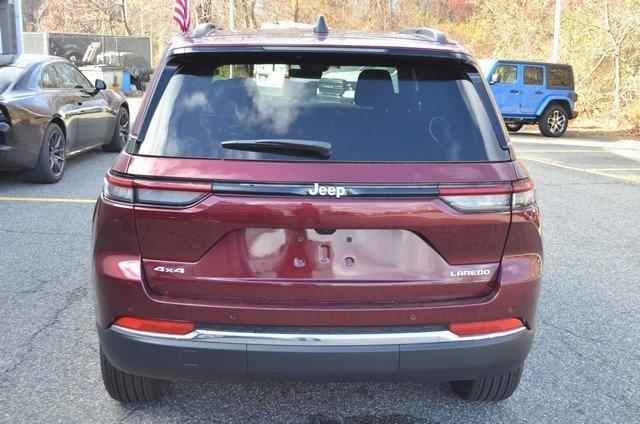 new 2025 Jeep Grand Cherokee car, priced at $42,375