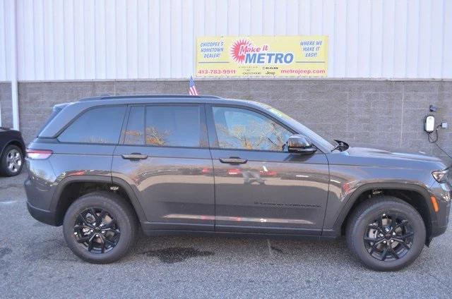 new 2025 Jeep Grand Cherokee car, priced at $46,530