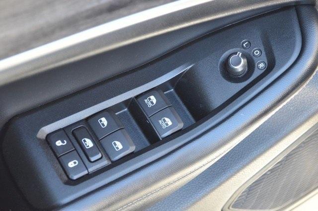 used 2023 Jeep Grand Cherokee car, priced at $27,987