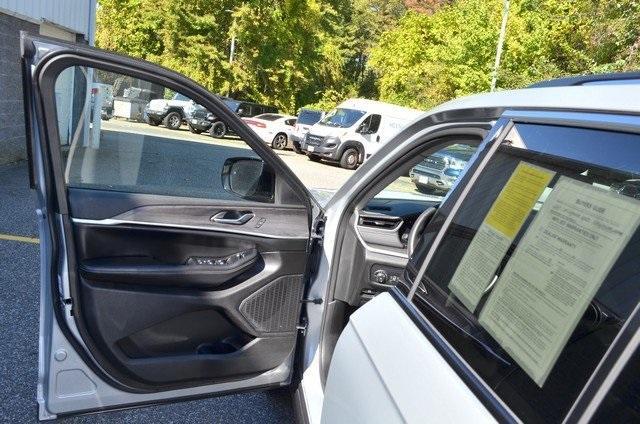 used 2023 Jeep Grand Cherokee car, priced at $27,987