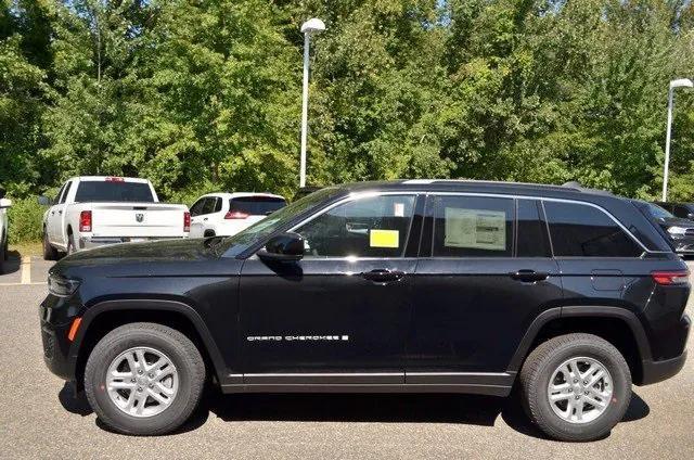 new 2024 Jeep Grand Cherokee car, priced at $41,770