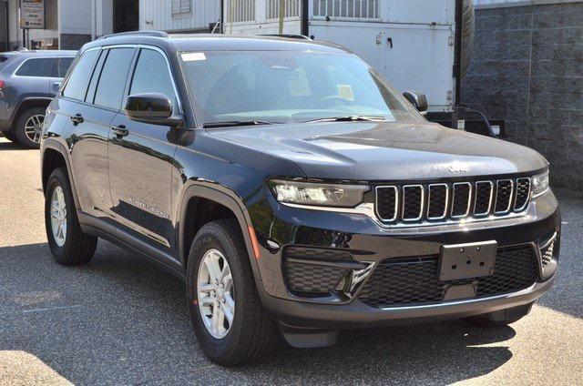 new 2024 Jeep Grand Cherokee car, priced at $41,770