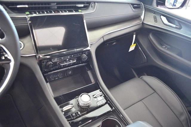 new 2025 Jeep Grand Cherokee L car, priced at $62,865