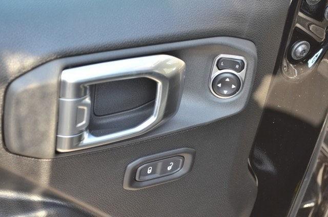 new 2025 Jeep Wrangler car, priced at $56,770