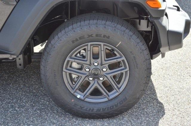 new 2025 Jeep Wrangler car, priced at $51,345