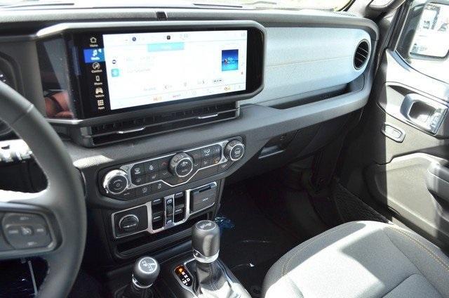 new 2025 Jeep Wrangler car, priced at $51,345