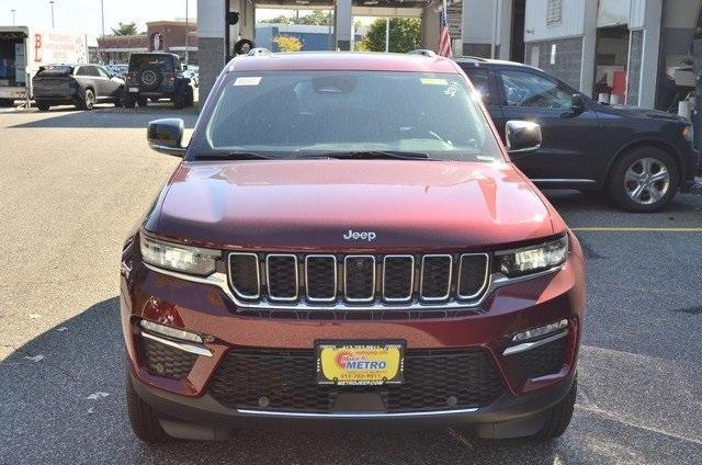 new 2025 Jeep Grand Cherokee car, priced at $52,935