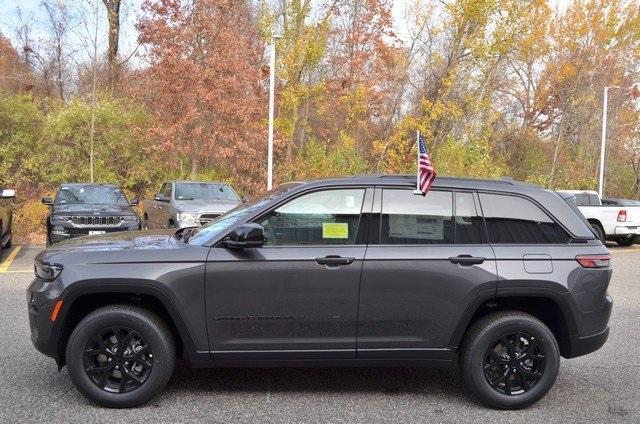 new 2025 Jeep Grand Cherokee car, priced at $46,730