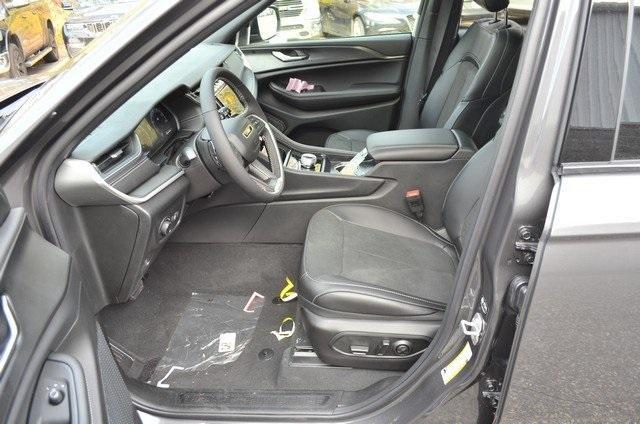 new 2025 Jeep Grand Cherokee car, priced at $46,730