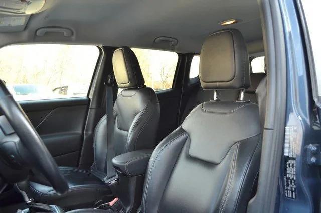 used 2021 Jeep Renegade car, priced at $18,987