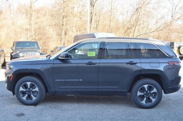 new 2024 Jeep Grand Cherokee 4xe car, priced at $57,380