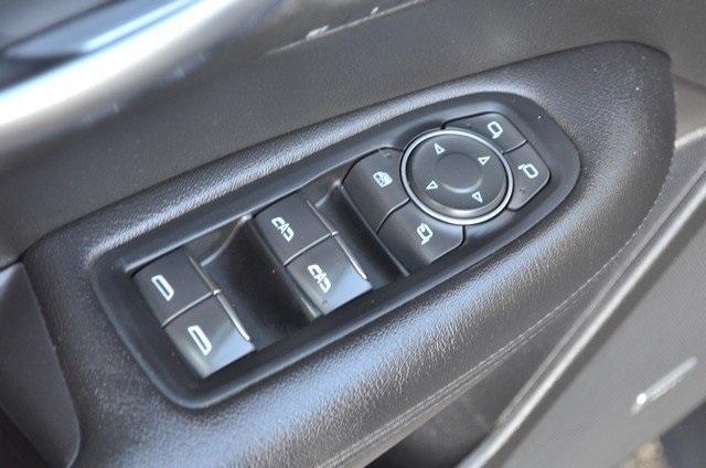 used 2019 Cadillac XT5 car, priced at $20,987