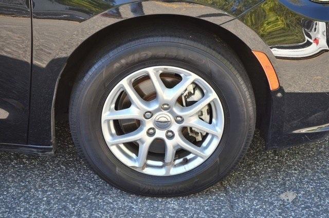 used 2023 Chrysler Pacifica car, priced at $25,987