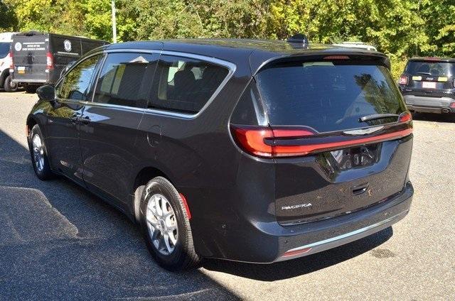 used 2023 Chrysler Pacifica car, priced at $25,987