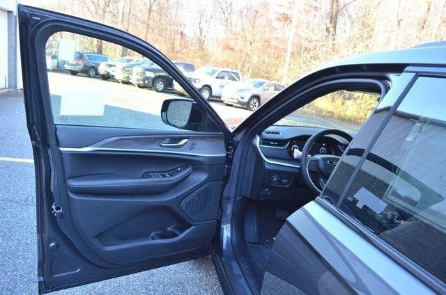 new 2025 Jeep Grand Cherokee L car, priced at $57,760