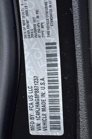 used 2023 Jeep Grand Cherokee car, priced at $33,987