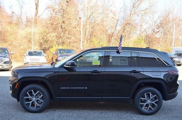 new 2025 Jeep Grand Cherokee car, priced at $52,935
