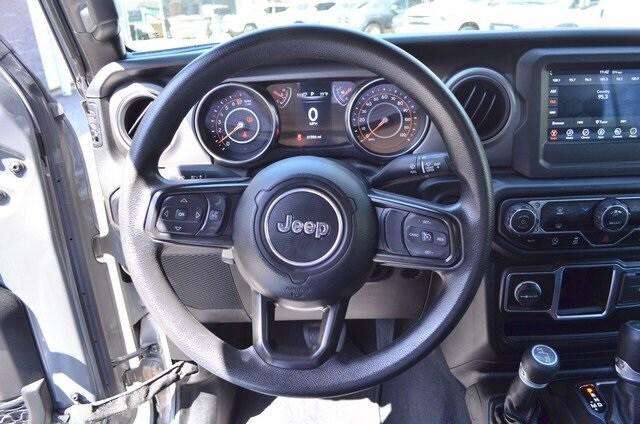 used 2022 Jeep Gladiator car, priced at $31,987