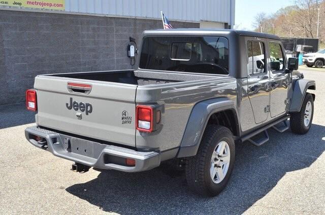 used 2022 Jeep Gladiator car, priced at $31,987